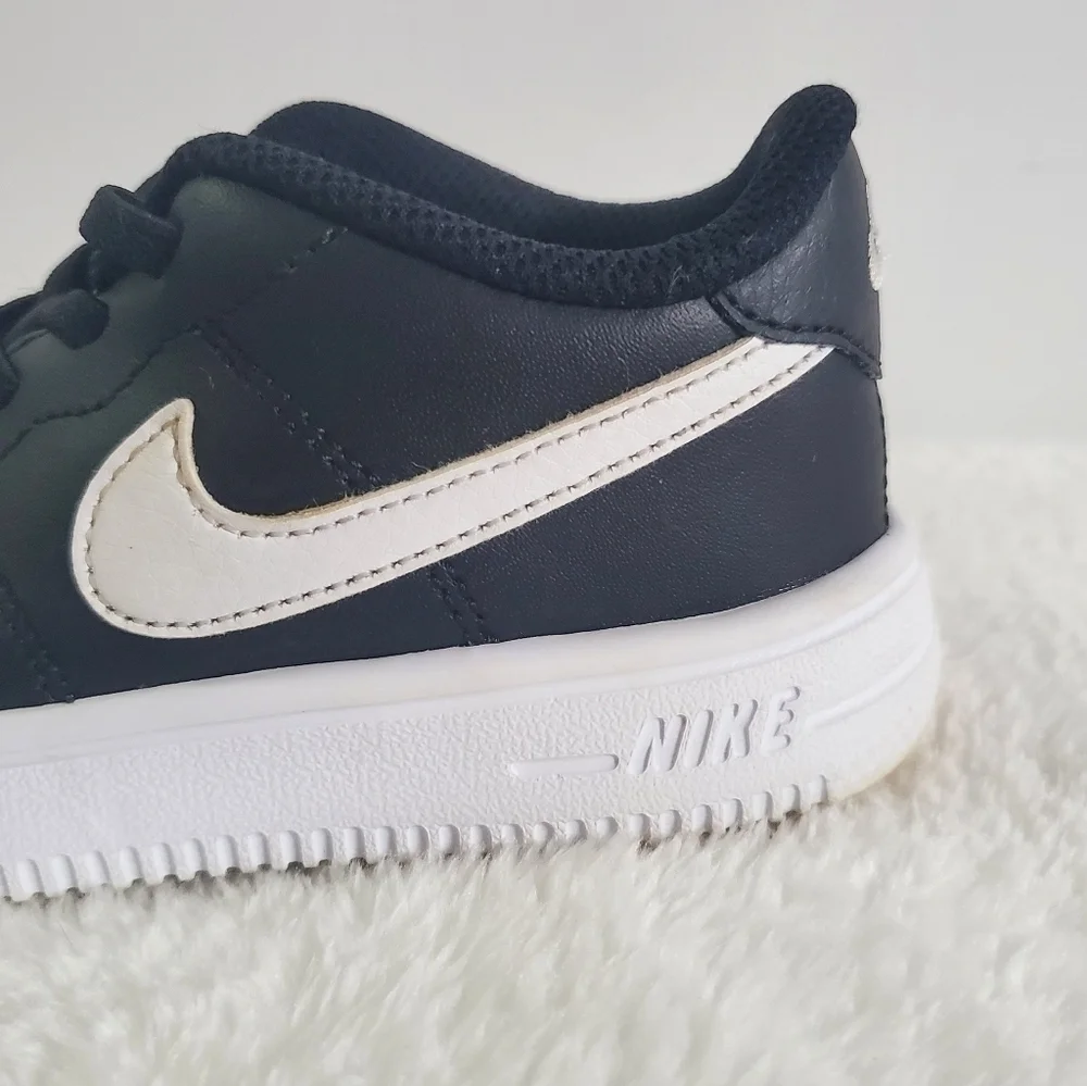 NIKE Force One 1 Leather Black White Sneakers Little Kids Size 10C